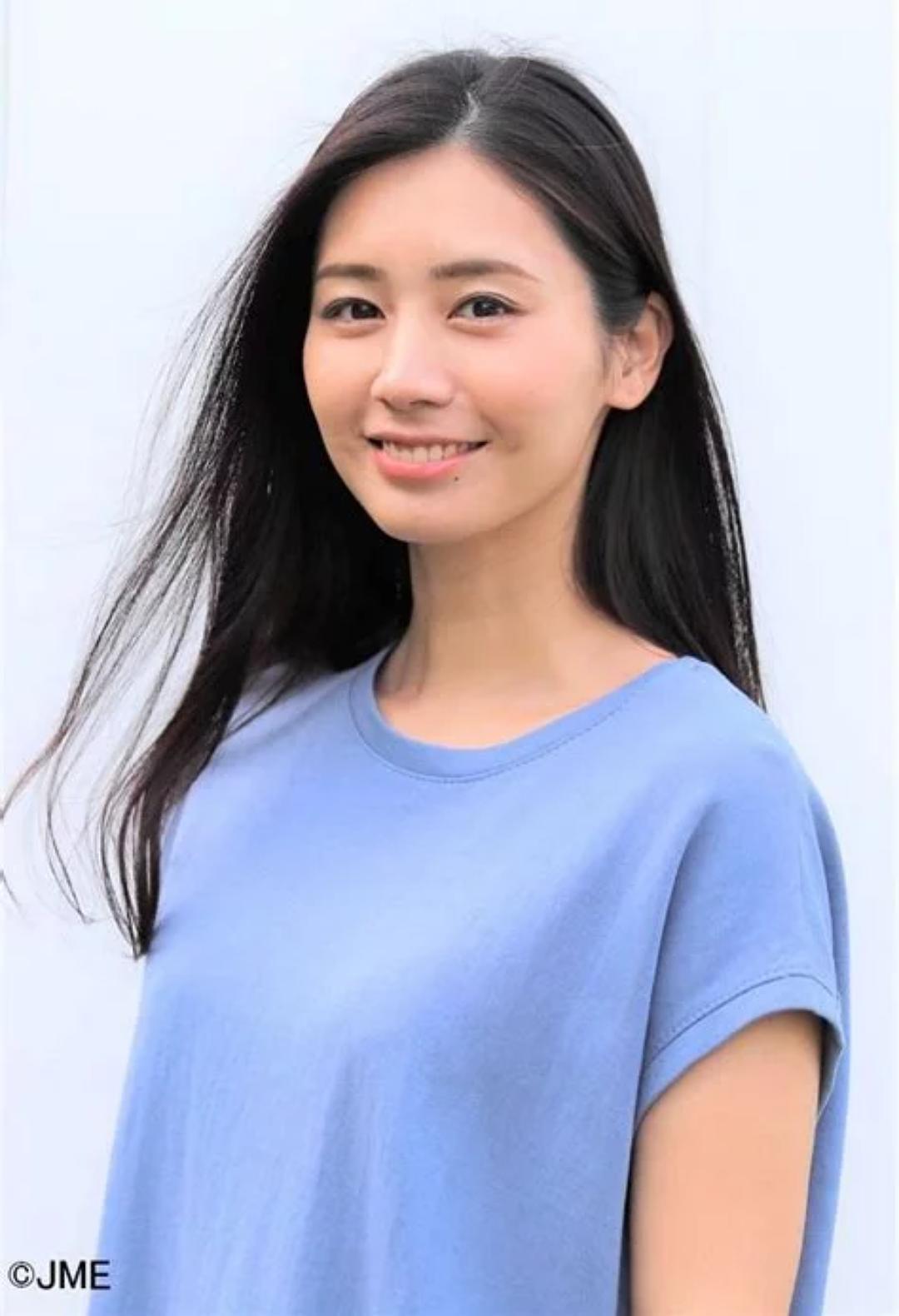 筱原真衣个人资料写真作品