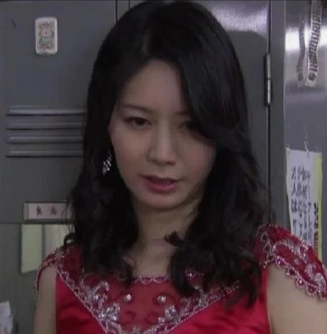 筱原真衣个人资料写真作品