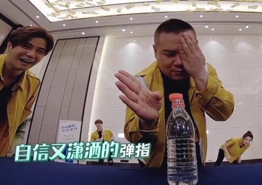 极限挑战弹瓶盖挑战游戏规则 是时候考验你的平衡力了