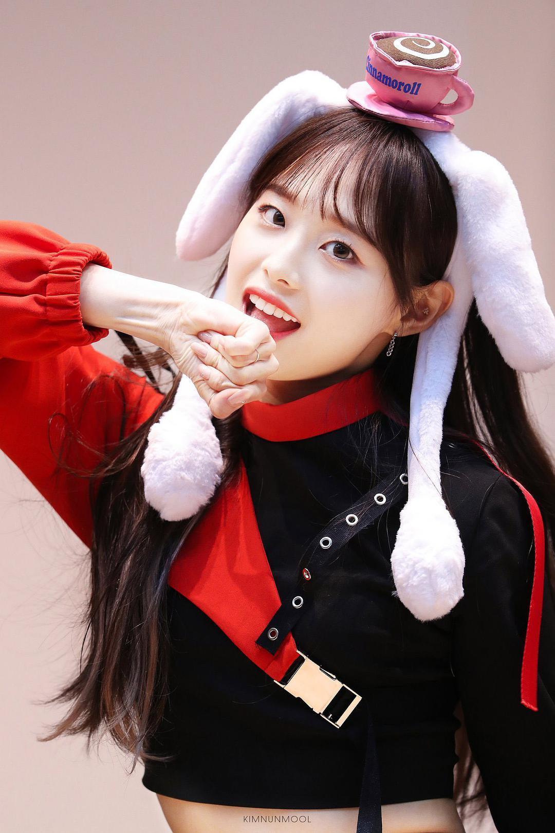 金智雨个人资料写真作品