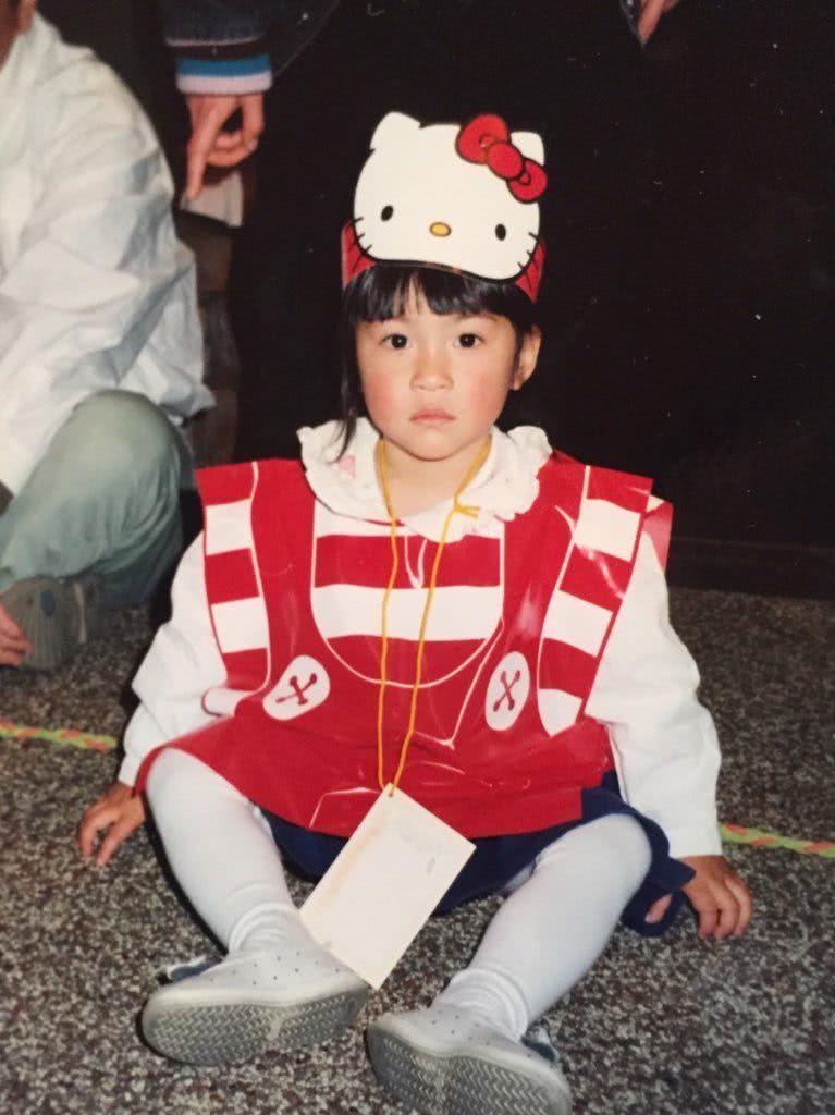 护麻奈个人资料写真作品