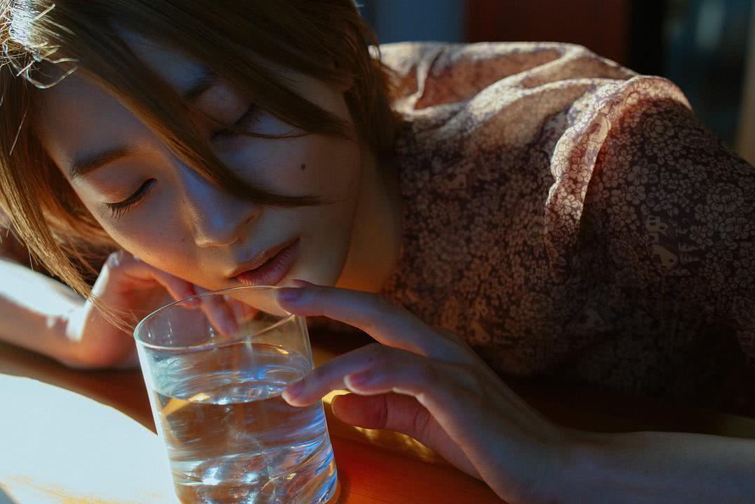 护麻奈个人资料写真作品