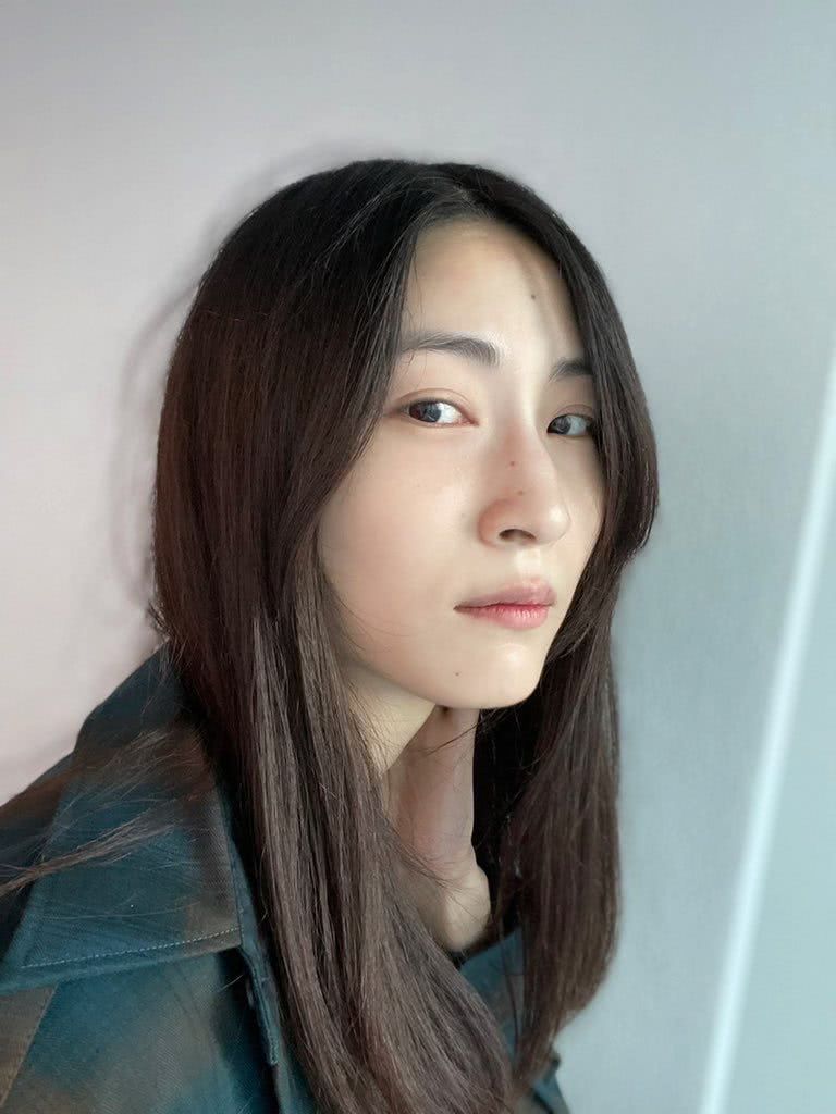 护麻奈个人资料写真作品