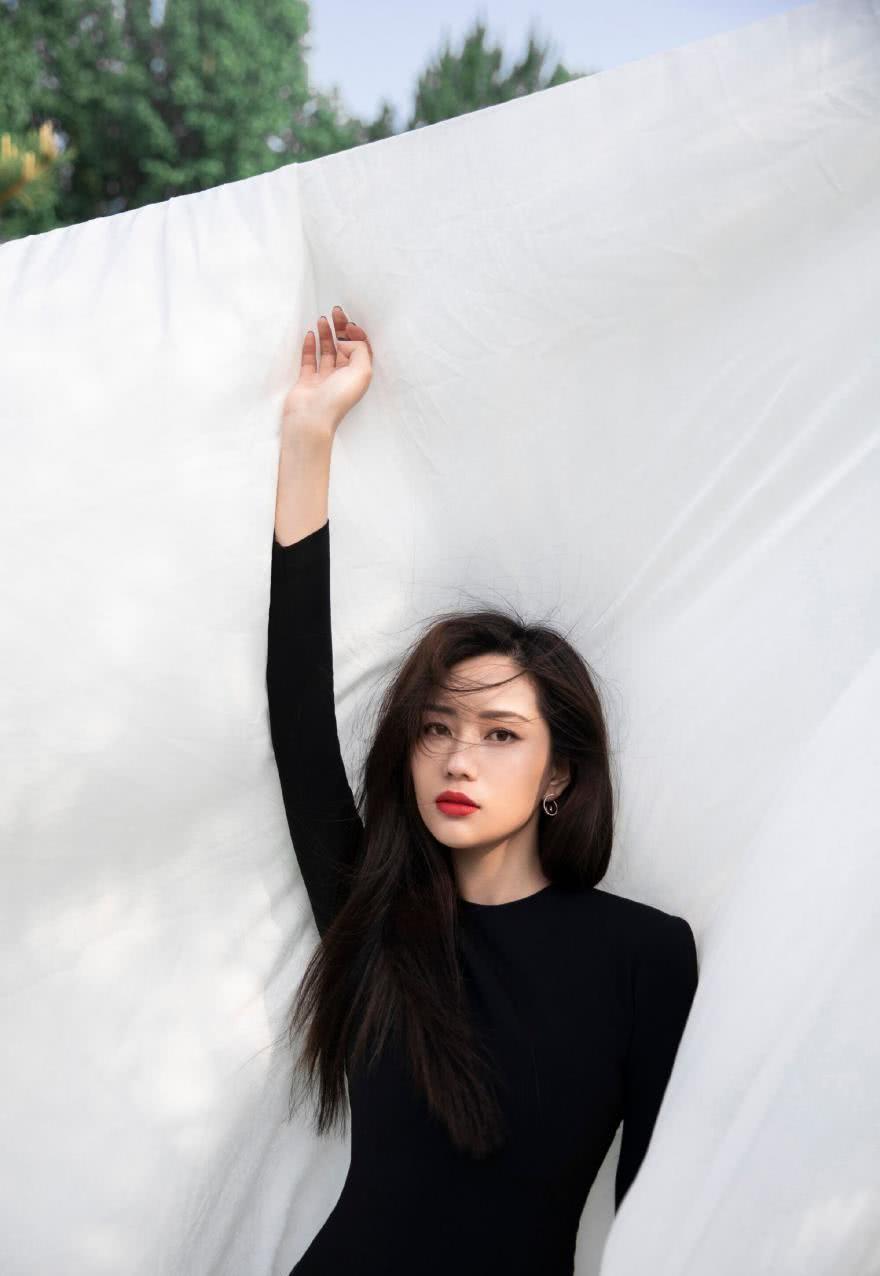 飞凡个人资料写真作品