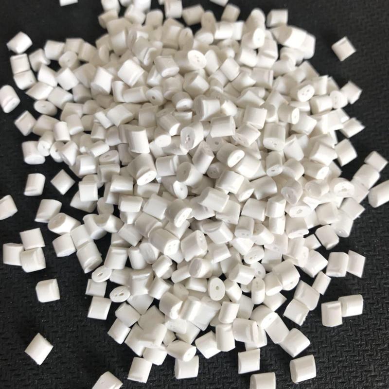 PC材质是什么材料(pc是什么材料和塑料的区别你知道吗？)