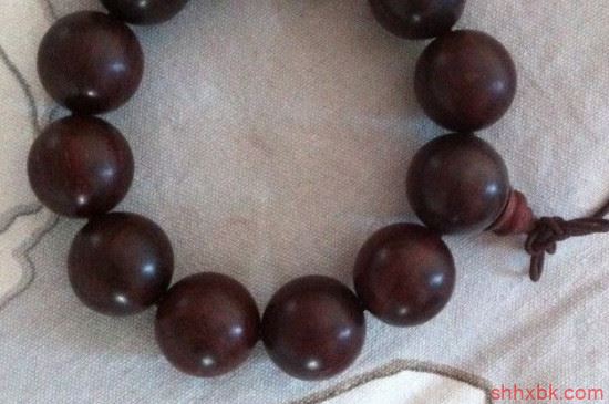 六道木白色和深色的区别