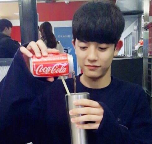 朴所罗门是韩国人吗 他是怎么成为一名演员的