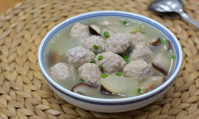 ​丸子汤的家常做法 天气转凉这道冬瓜丸子汤很暖胃