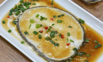 ​晚餐一鱼两素快手菜 物美价廉营养丰富