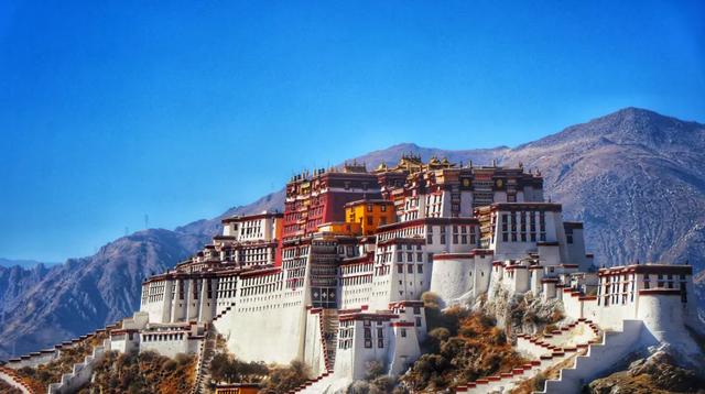 布达拉宫旅游攻略高多少米 旅行里的世界之最(9)
