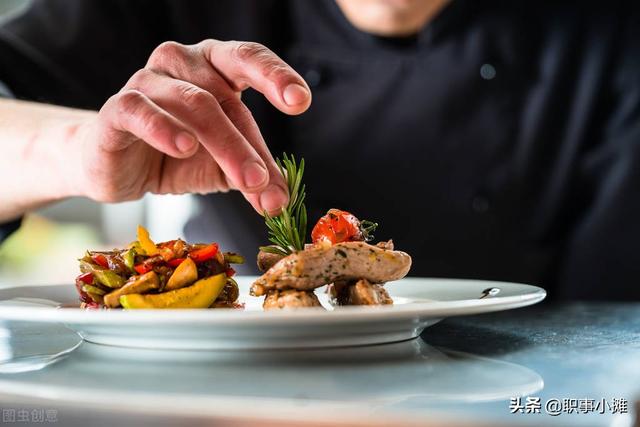 饭店里叫打荷是什么意思（打荷是什么意思）(1)