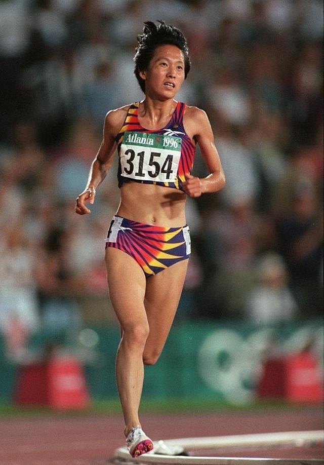 博尔特400米跑步世界纪录是多少（田径史上世界纪录的七次飞跃）(5)