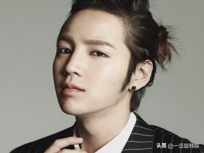 张根硕(张根硕不顾形象扮女装)