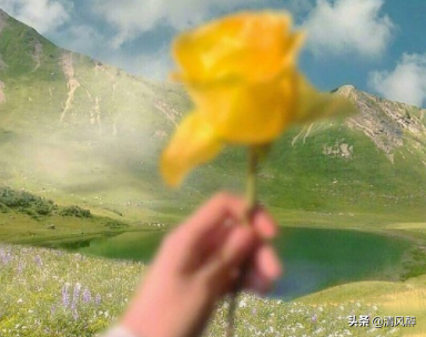 祝福祖国简短8个字(发朋友圈祝福祖国的话)