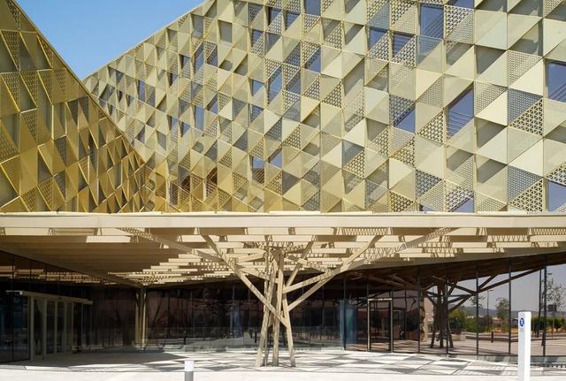 铝板都有什么材质的（什么是金属铝板）(1)