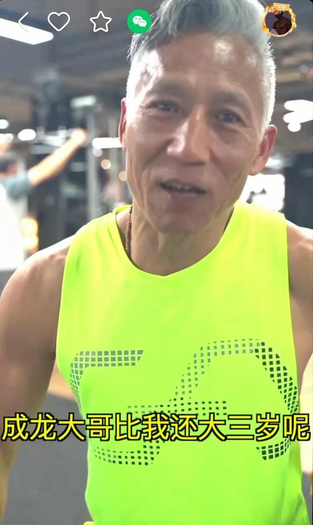 成龙为什么选择去快手（到底谁才是快手）(16)