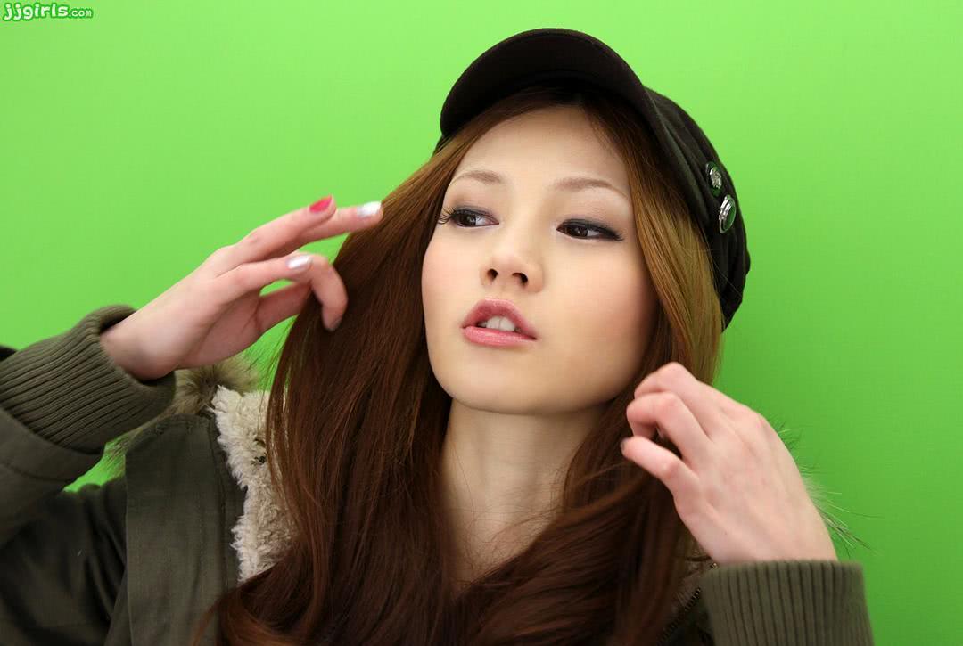 濑亚美莉个人资料写真作品