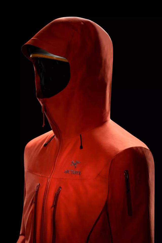 始祖鸟是哪个国家的品牌（始祖鸟什么档次）(6)