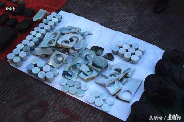 瑞丽翡翠原石批发市场（瑞丽翡翠夜市探秘）(6)