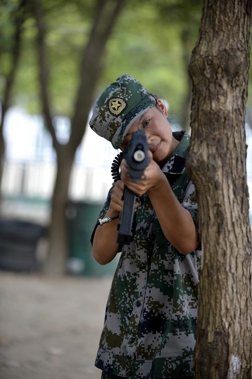 英姿飒爽什么意思（科普英姿飒爽的意思）