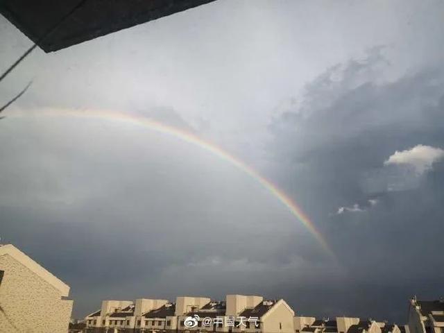 暴雨到大暴雨局部特大暴雨（超6省区市局地有暴雨或大暴雨）(11)