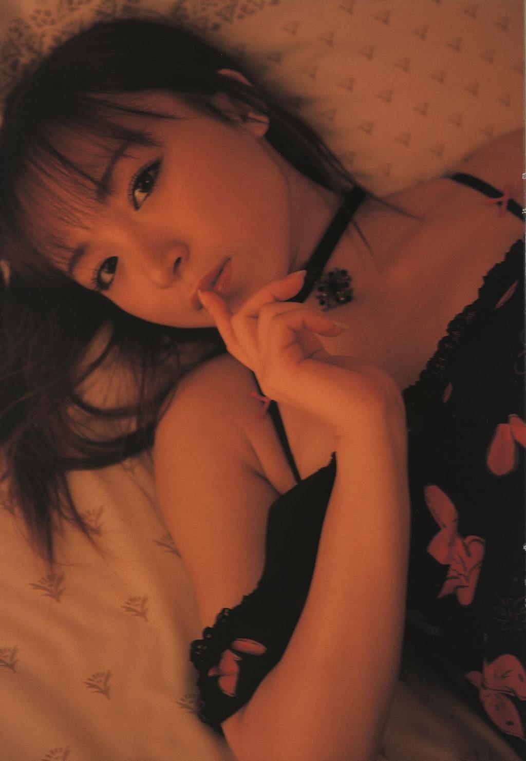 桃濑惠美流个人资料写真作品