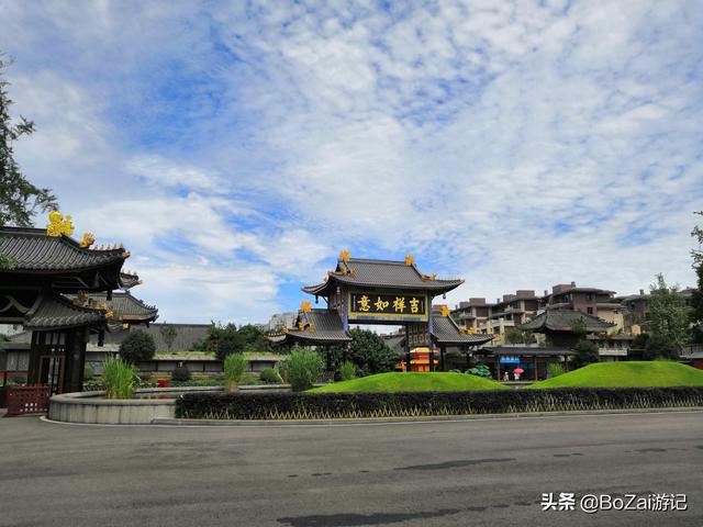 乐山攻略必去十大景点（到四川乐山市旅游不能错过的10个景点）(47)
