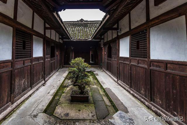 乐山攻略必去十大景点（到四川乐山市旅游不能错过的10个景点）(26)