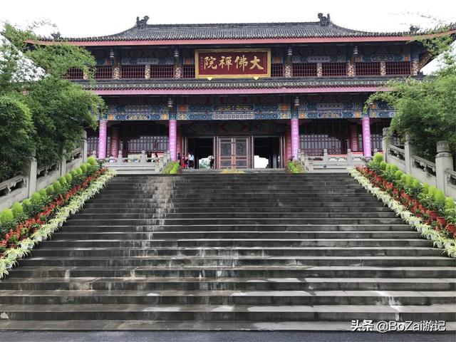 乐山攻略必去十大景点（到四川乐山市旅游不能错过的10个景点）(40)