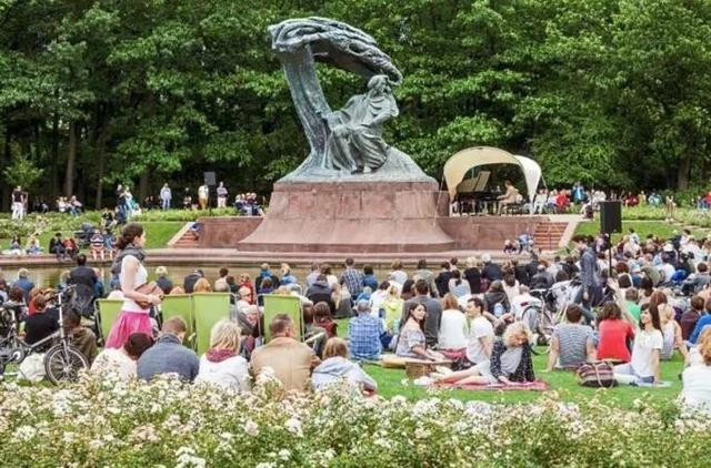 波兰旅游攻略大全（波兰-旅行性价比极高的欧洲国家攻略搜集by知行摄旅行）(32)