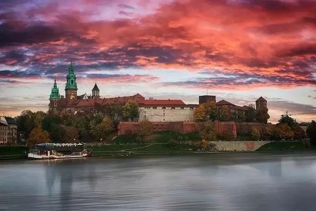 波兰旅游攻略大全（波兰-旅行性价比极高的欧洲国家攻略搜集by知行摄旅行）(22)