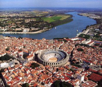 ​法国旅游攻略20个必去景点（一条独特的法国南部文艺旅行路线）