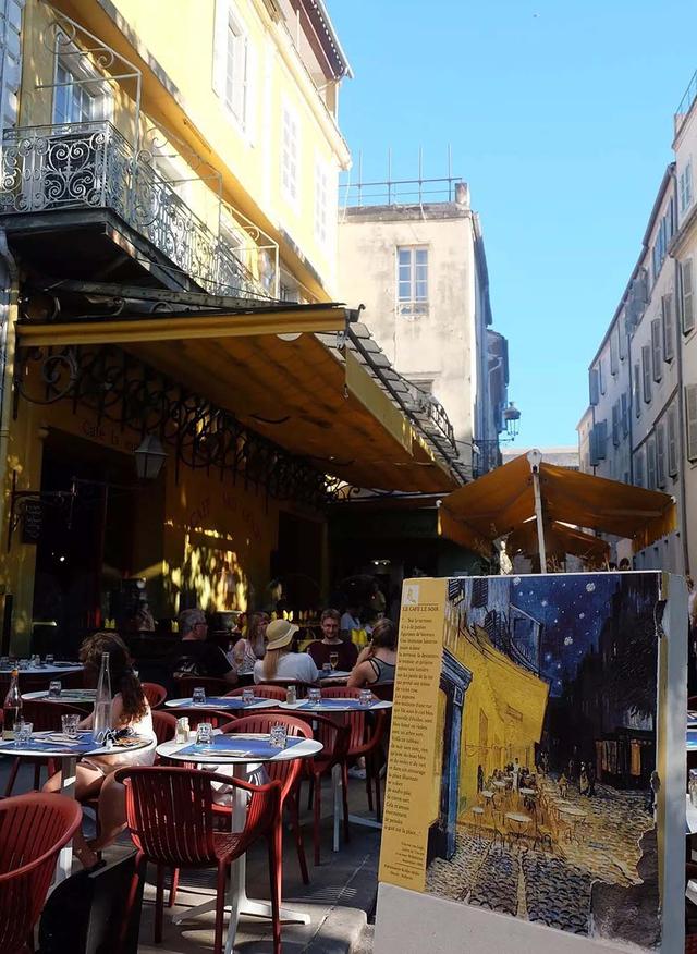 法国旅游攻略20个必去景点（一条独特的法国南部文艺旅行路线）(2)