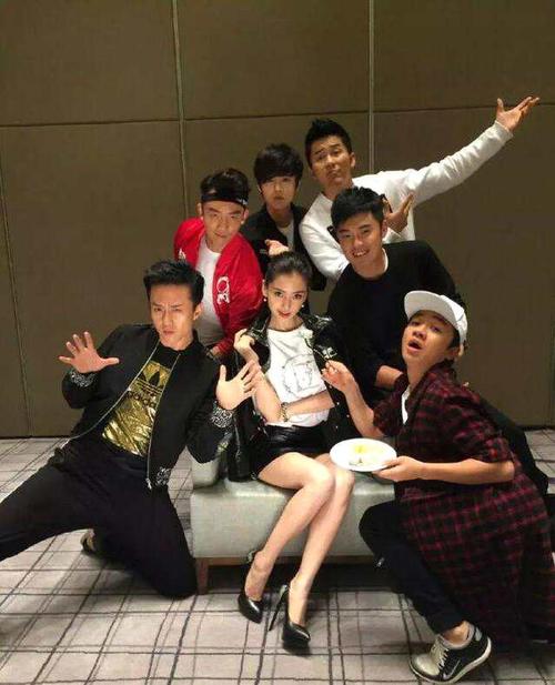 邓超王祖蓝陈赫鹿晗为什么退出跑男(邓超陈赫王祖蓝鹿晗4人退出)