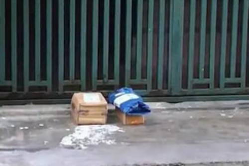 女子拒签快递被快递员私自代签