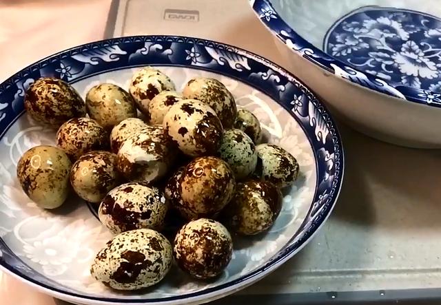 鹌鹑蛋如何做好吃又简单（鹌鹑蛋这样做太好吃了）(5)