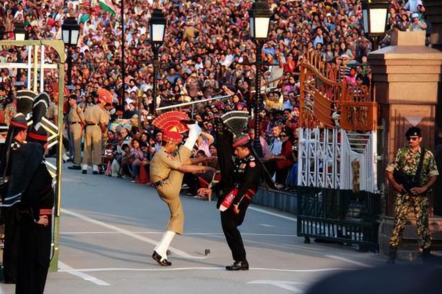 巴基斯坦旅游指南最新（巴基斯坦顶级旅行体验）(3)