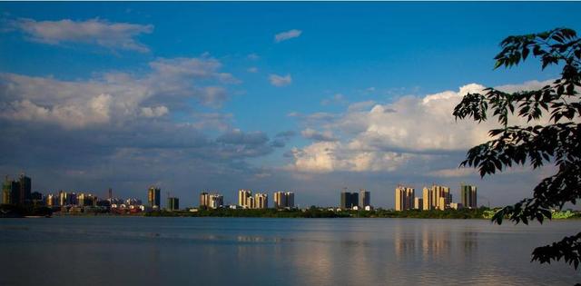 湖北鄂e是哪里的牌照（原来藏着这些秘密）(16)