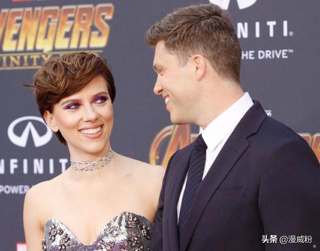 斯嘉丽约翰逊与男友订婚（寡姐男友首度发声）(5)