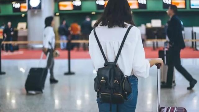 为什么最近航班频繁取消（民用航班大面积取消）(1)