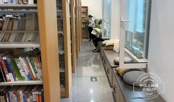 图书馆终于开放了（又有一家图书馆免费向市民开放）(6)