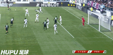 尤文图斯c罗3:0马竞（C罗双响破荒科斯塔吐口水染红）(23)