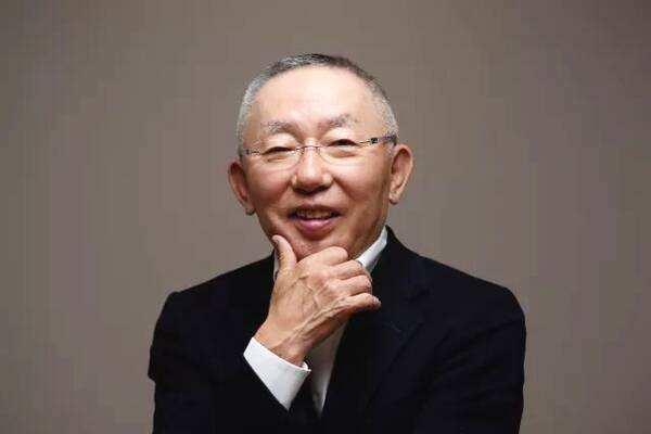 优衣库是哪个国家的牌子（为何国人抢购的日本品牌优衣库）(3)