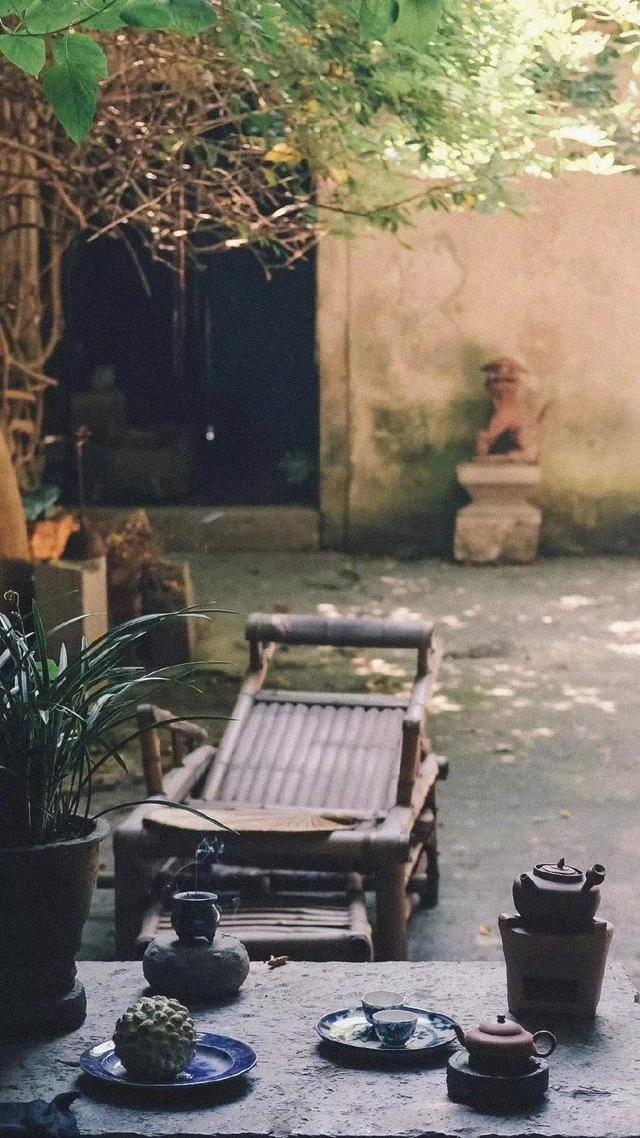 与朋友离别散文随笔（散文离别七月重逢八月）(4)