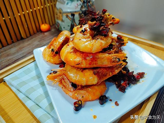 简单家常香辣虾做法（香辣虾的家常做法）(1)