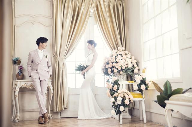 上海创意婚纱照价目表（旅拍婚纱照即将成行）(2)