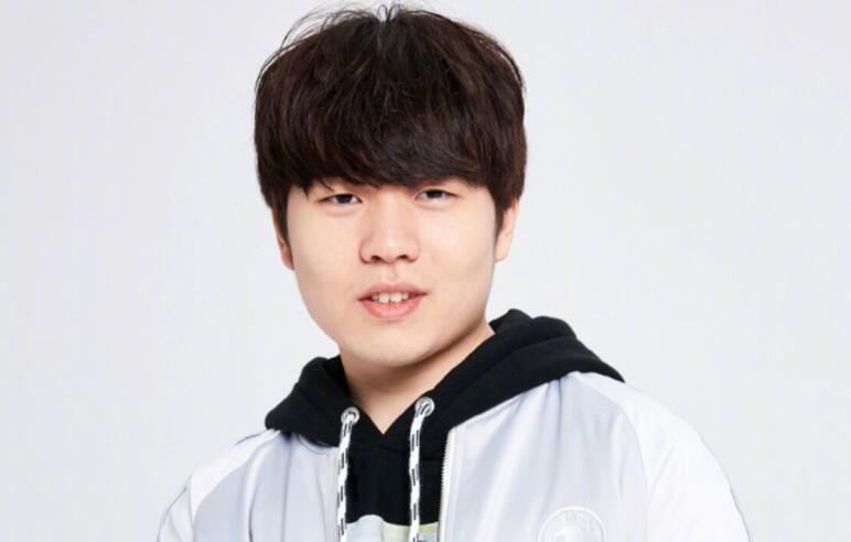 rookie个人资料（rookie的简介）