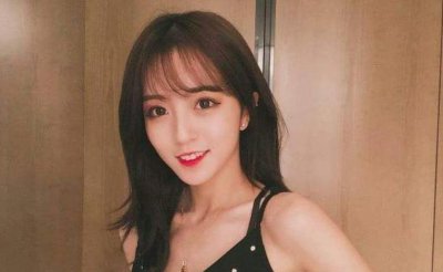 ​杨凯莉主播（虎牙主播杨凯莉戏唱国歌）