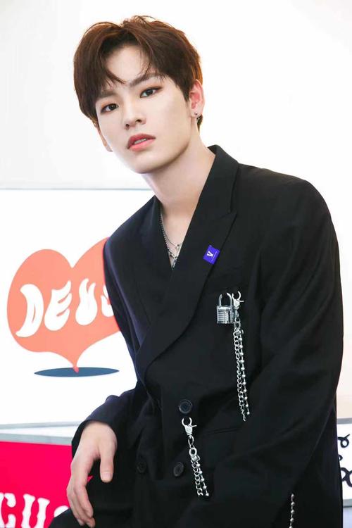 姚明明的个人资料（姚明明的个人资料介绍）