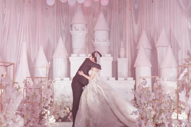 婚礼当天流程最全详细清单（婚礼当天超全流程时间表）(10)